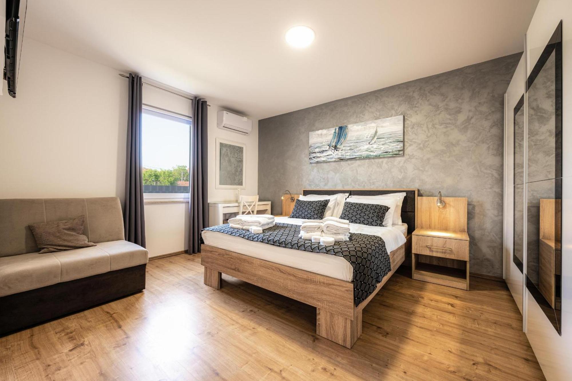Villa Beauty With Heated Pool And Jacuzzi Kanfanar Exterior foto